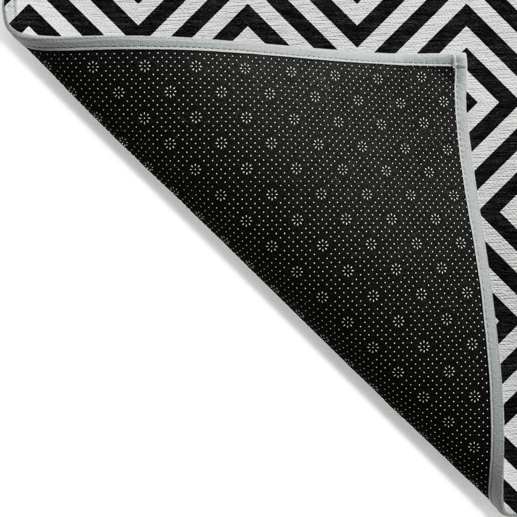 8' X 10' Black And Ivory Geometric Washable Indoor Outdoor Area Rug